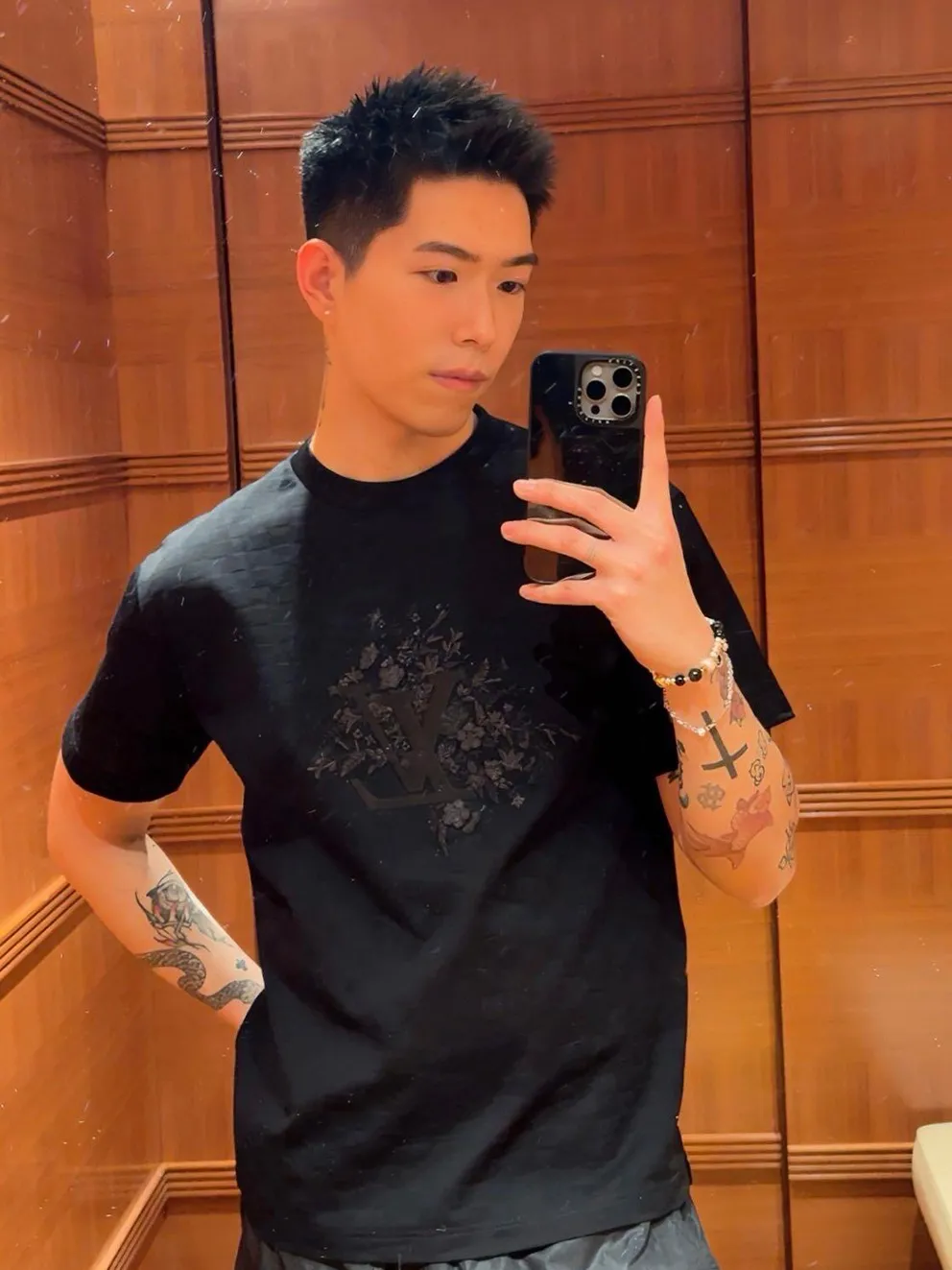 Louis Vuitton/Louis Vuitton floral embroidered checkerboard short sleeves